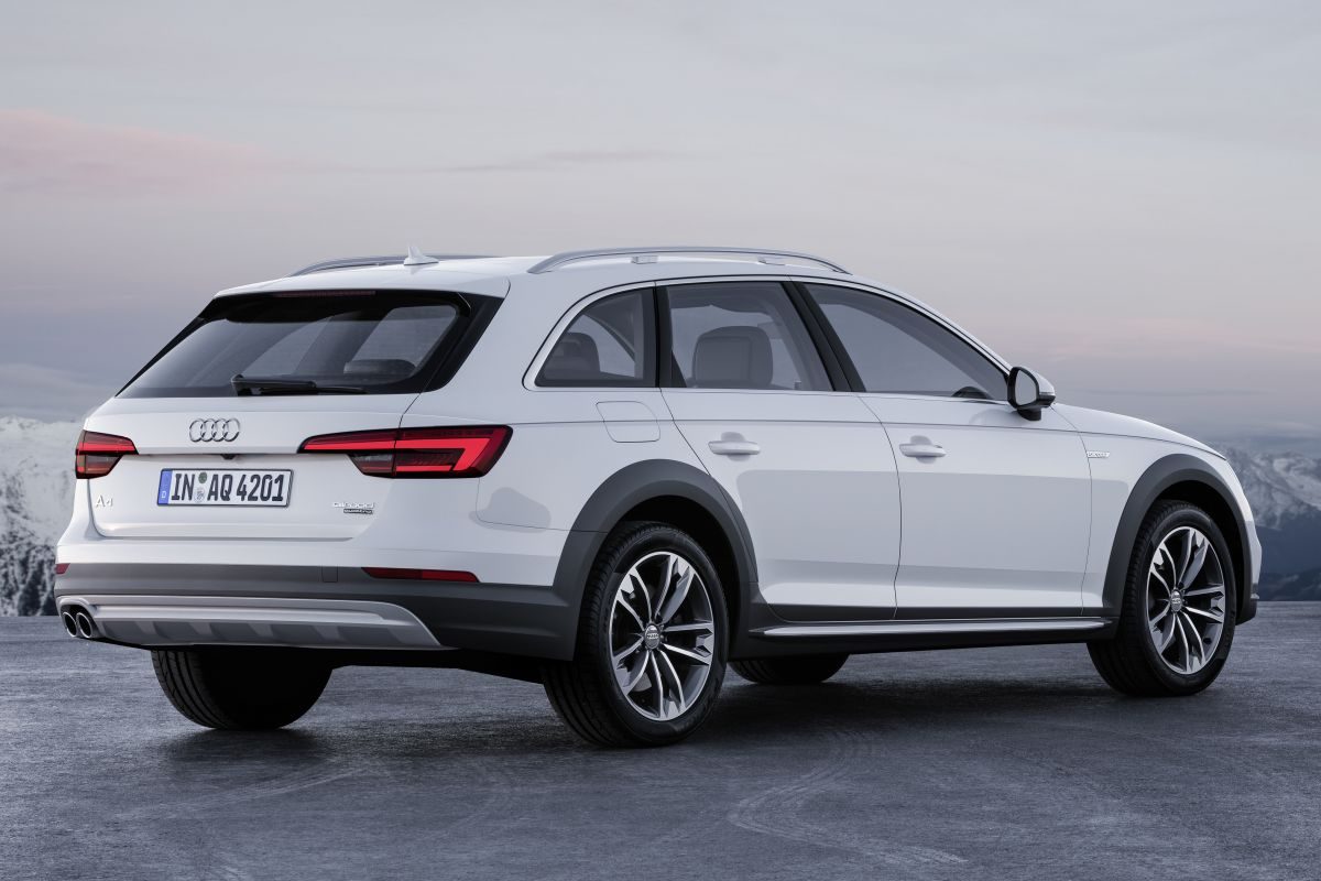 Audi A4 allroad quattro · أبيض — الصورة 3