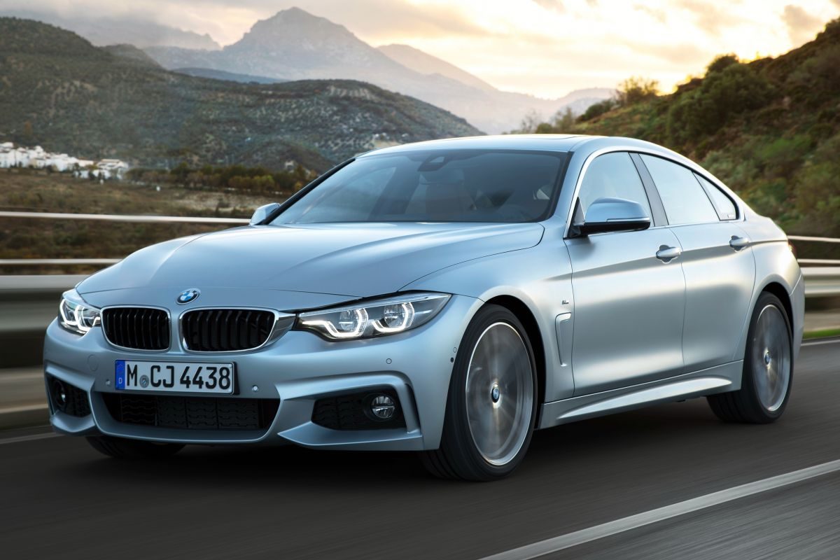 BMW 4 Series Gran Coupé · فضي — الصورة 3