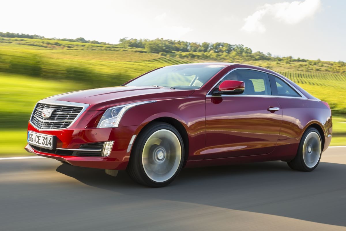 Cadillac ATS Coupé · Kırmızı — görsel 2