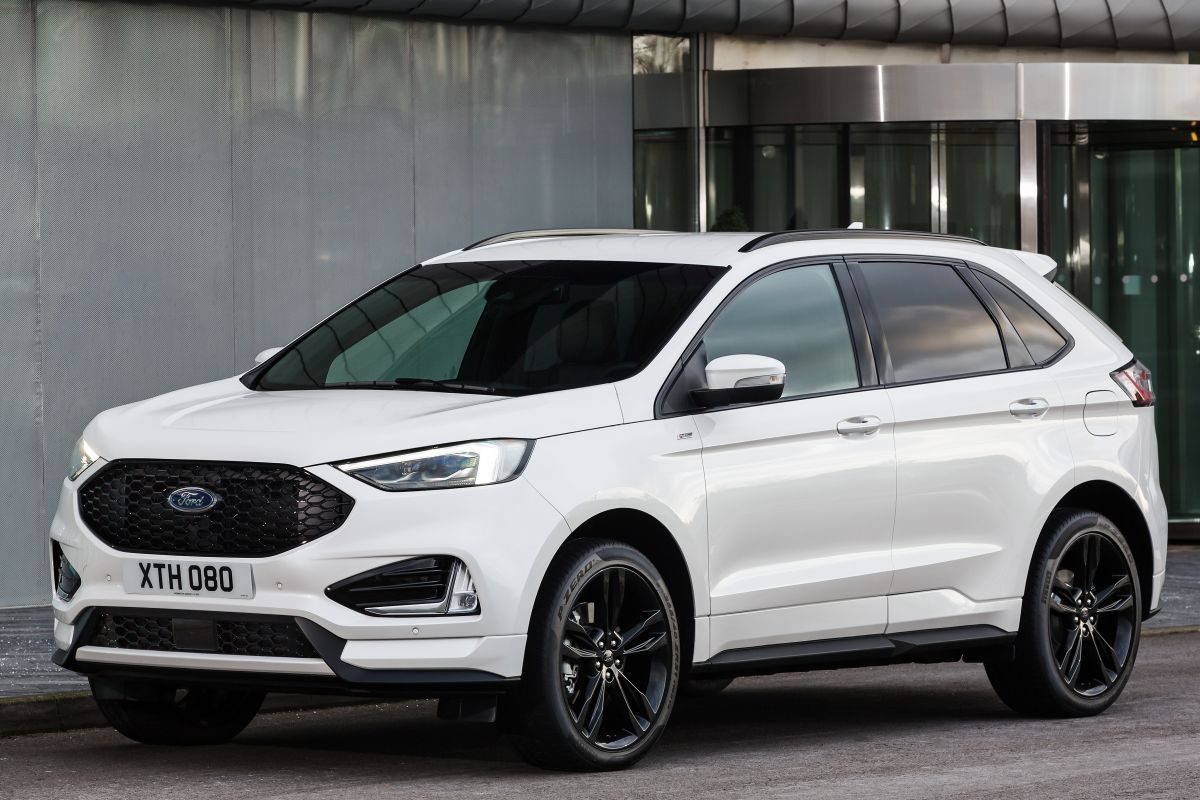 Ford Edge · White — image 2